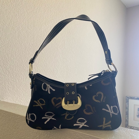 XOXO Shoulder Bag - Picture 2 of 3